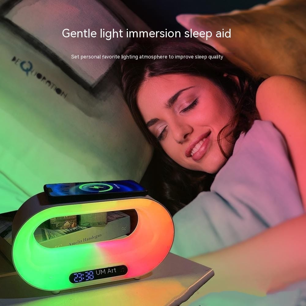 1 0 USB / White Lámpara de escritorio LED multifuncional 3 en 1 con control por aplicación, iluminación ambiental RGB, cargador inalámbrico inteligente y despertador.