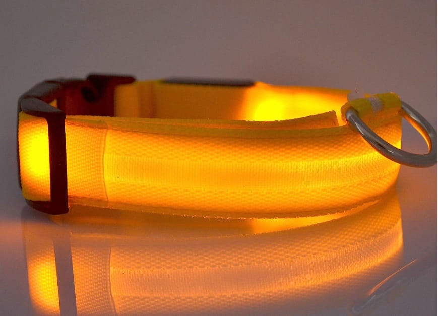 1 0 yellow / L / battery Collar luminoso LED de nailon para perros, seguridad nocturna, intermitente, que brilla en la oscuridad, correa ajustable para perros y gatos